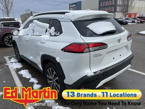 2023 Toyota Corolla Cross XLE