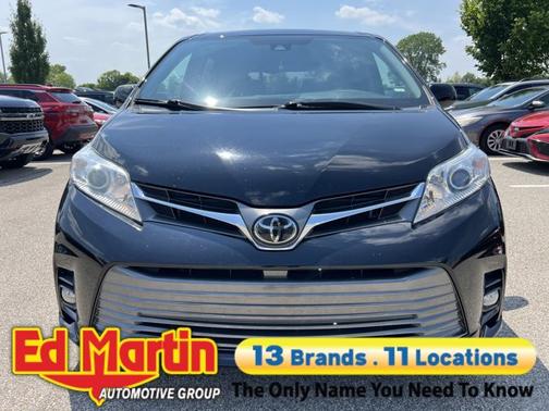 2019 Toyota Sienna Limited