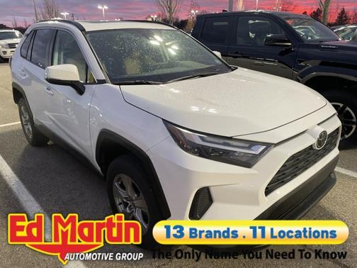 2022 Toyota RAV4 XLE