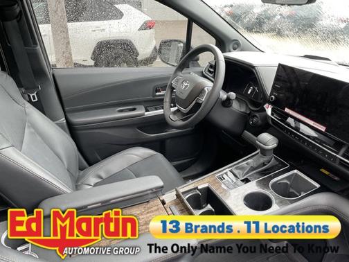 Magnetic Gray Metallic 2025 Toyota Sienna Platinum
