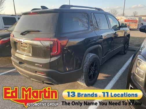 2023 GMC Acadia AWD AT4