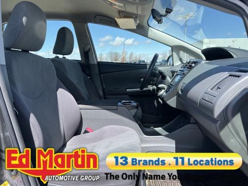 2012 Toyota Prius v Five