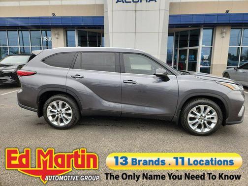 Magnetic Gray Metallic 2021 Toyota Highlander Limited