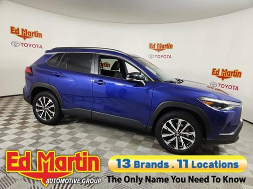 2025 Toyota Corolla Cross XLE