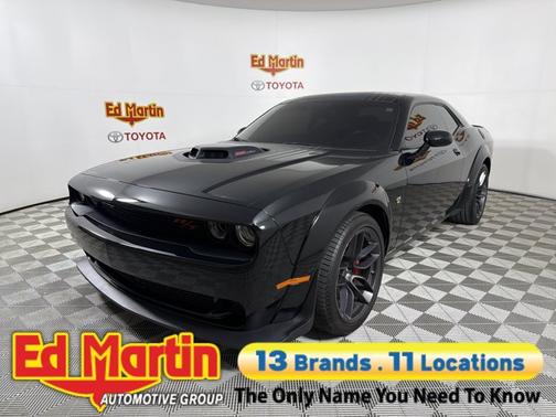 Pitch Black Clearcoat 2022 Dodge Challenger R/T Scat Pack Widebody