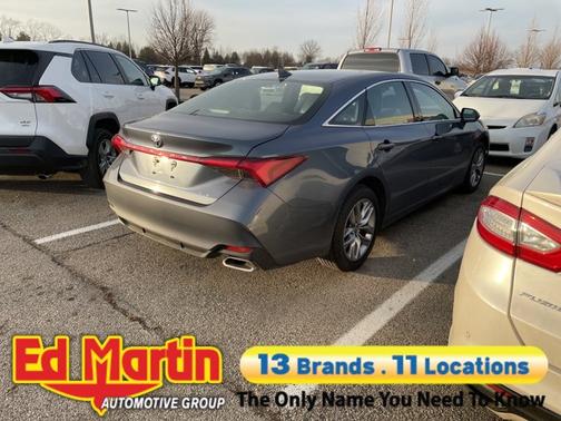 2022 Toyota Avalon XLE