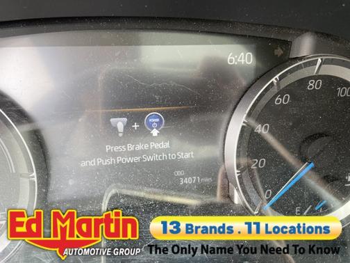 Gray 2023 Toyota Highlander Hybrid XLE