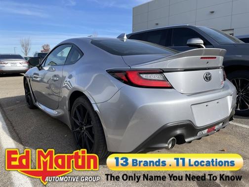 2024 Toyota GR86 Premium