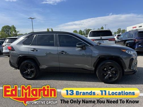 2021 Toyota RAV4 Hybrid SE