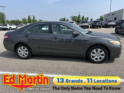 2010 Toyota Camry LE