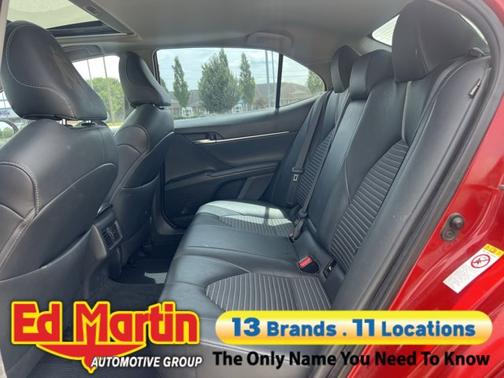 2019 Toyota Camry SE