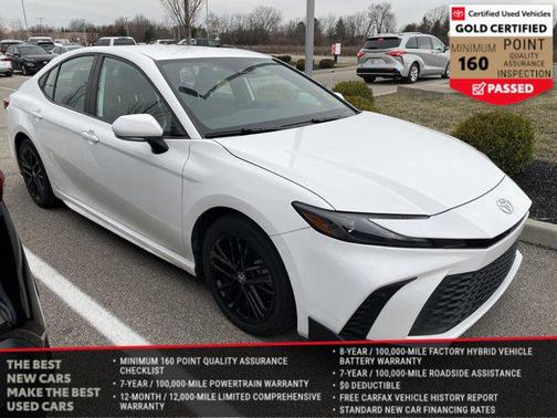 2025 Toyota Camry SE