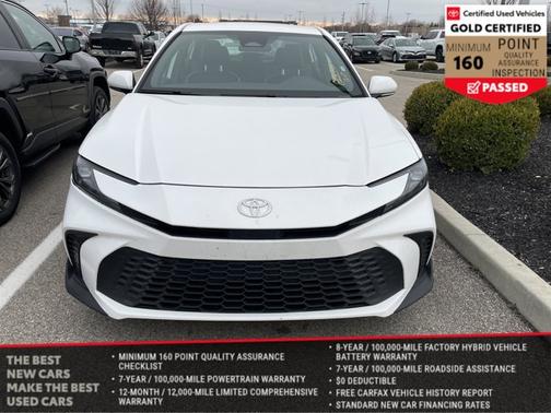 2025 Toyota Camry SE