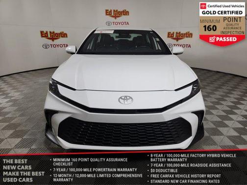 2025 Toyota Camry SE