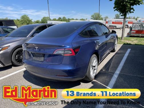 Deep Blue Metallic 2021 Tesla Model 3 Standard Range Plus
