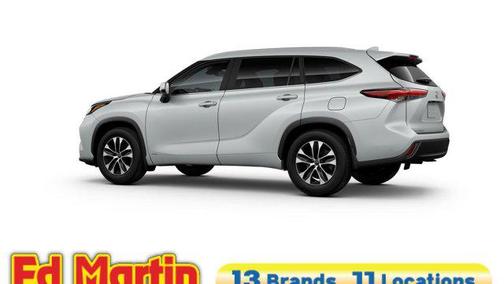2025 Toyota Highlander Hybrid XLE