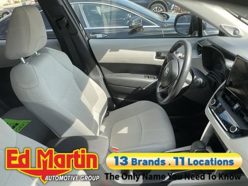 2023 Toyota Corolla Cross LE