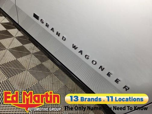 2025 Jeep Grand Wagoneer L Series III Obsidian 4x4