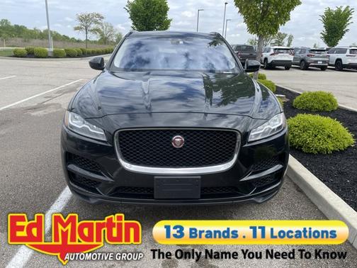Santorini Black Metallic 2018 Jaguar F-PACE 25t Prestige