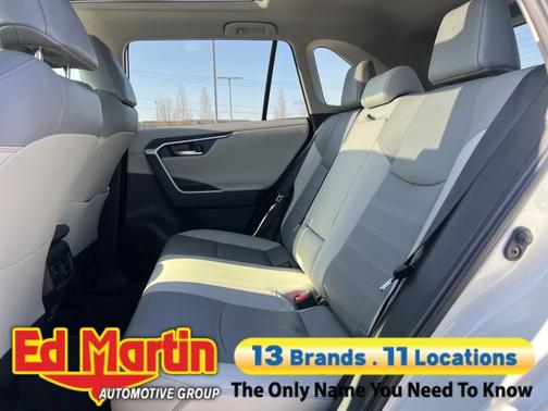 2022 Toyota RAV4 Limited