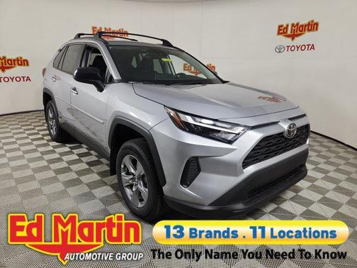 2025 Toyota RAV4 Hybrid LE