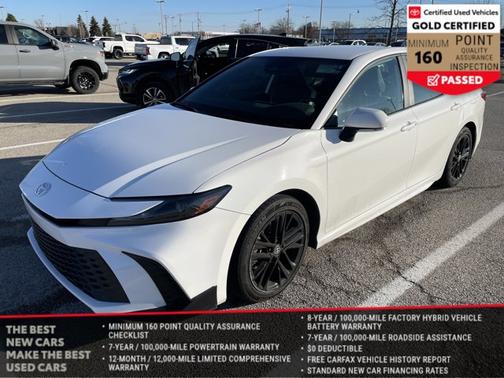 2025 Toyota Camry SE