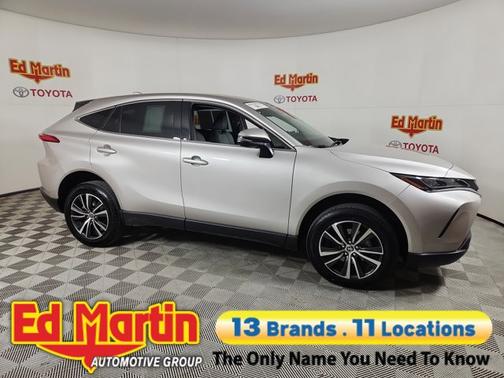 2022 Toyota Venza LE