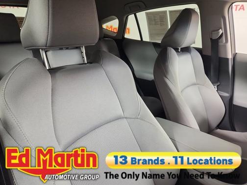 2022 Toyota Venza LE