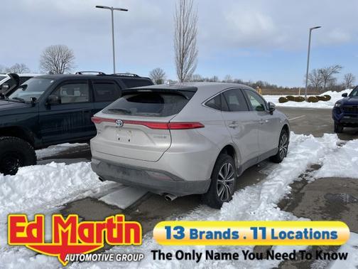 2022 Toyota Venza LE