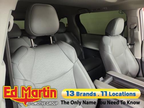 2021 Toyota Sienna Limited 7-Passenger