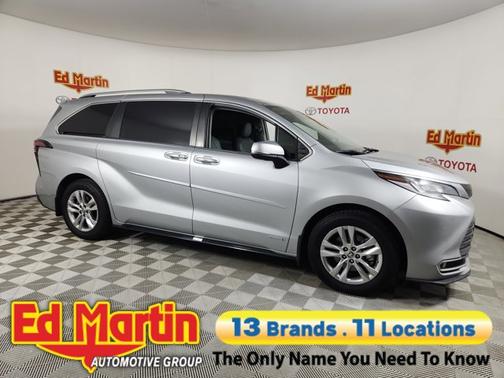2021 Toyota Sienna Limited 7-Passenger