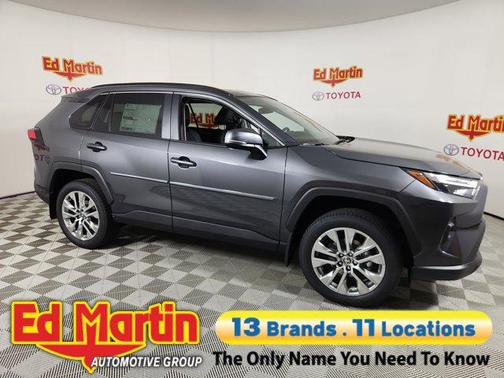 2025 Toyota RAV4 XLE Premium