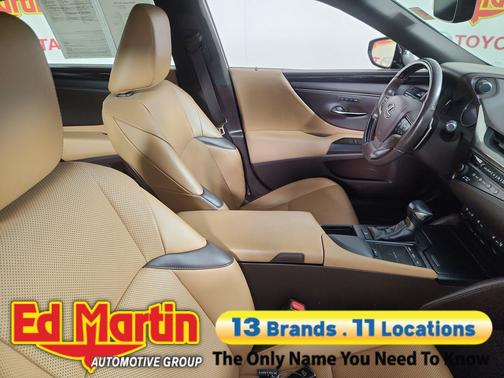 Mica 2019 Lexus ES 350 Base