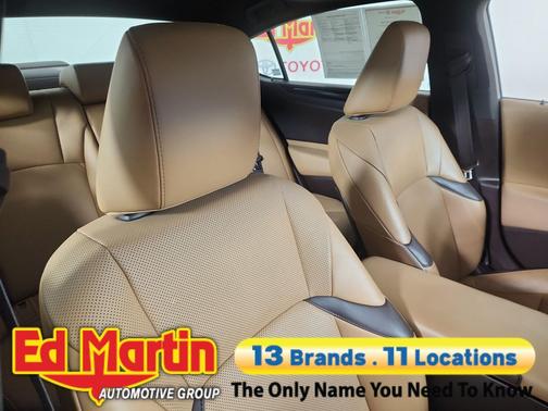 Mica 2019 Lexus ES 350 Base