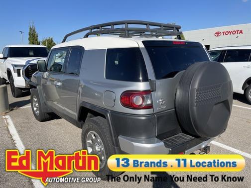 2012 Toyota FJ Cruiser Base