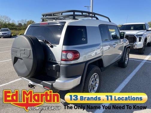 2012 Toyota FJ Cruiser Base