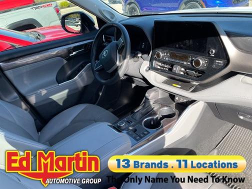 Wind Chill Pearl 2024 Toyota Highlander Limited