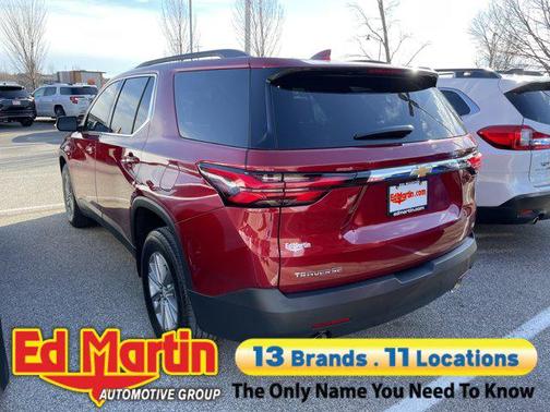 2023 Chevrolet Traverse LT Cloth