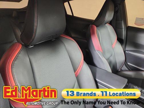 2025 Toyota Prius Plug-In Hybrid XSE