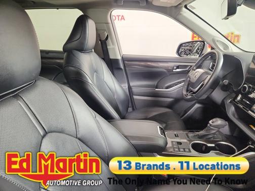 2024 Toyota Highlander Hybrid Limited