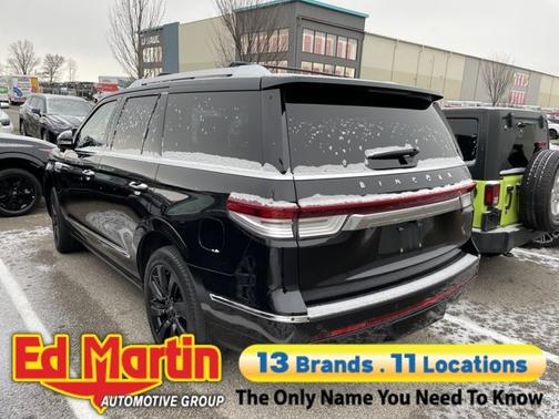 2023 Lincoln Navigator Reserve