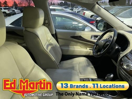 2018 INFINITI QX60 Base