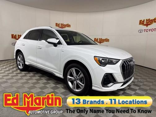Ibis White 2020 Audi Q3 45 S line Premium