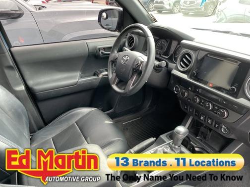 Cavalry Blue 2019 Toyota Tacoma TRD Off Road