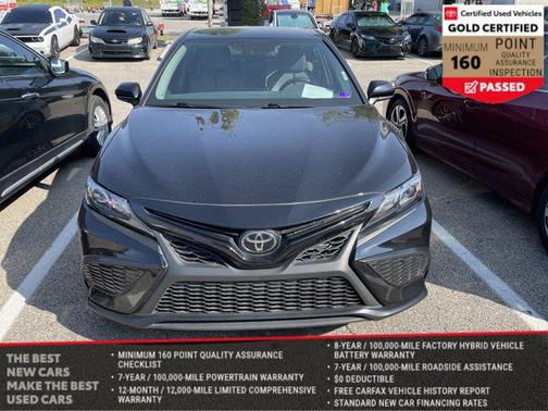 2022 Toyota Camry SE