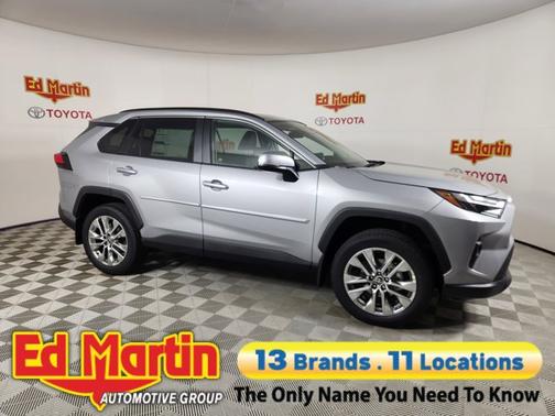 2025 Toyota RAV4 XLE Premium