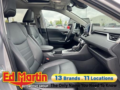 2024 Toyota RAV4 Hybrid XLE Premium