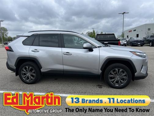 2024 Toyota RAV4 Hybrid XLE Premium