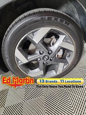 2024 Hyundai VENUE Limited