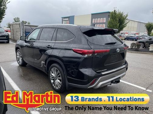 2021 Toyota Highlander Hybrid Platinum